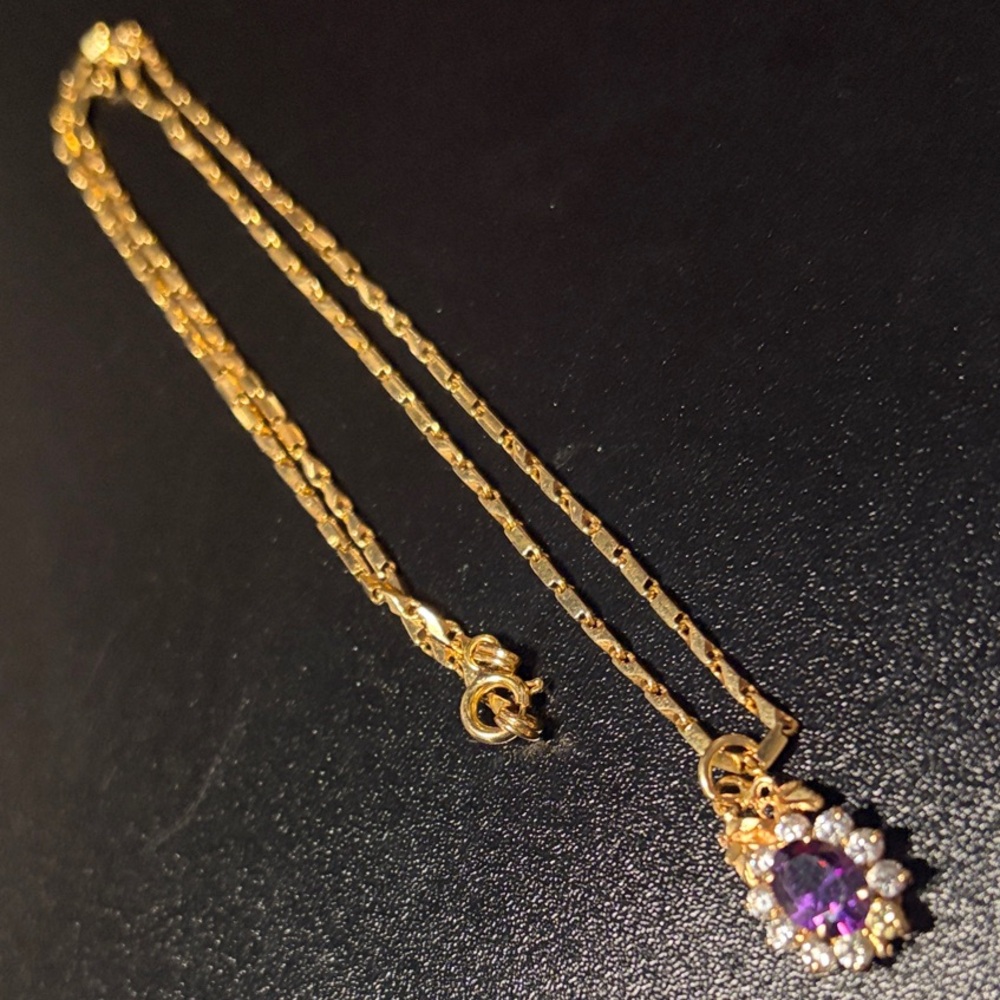 18k Real Gold Necklace with Purple Stone and Diamonds - Picture 3 of 6